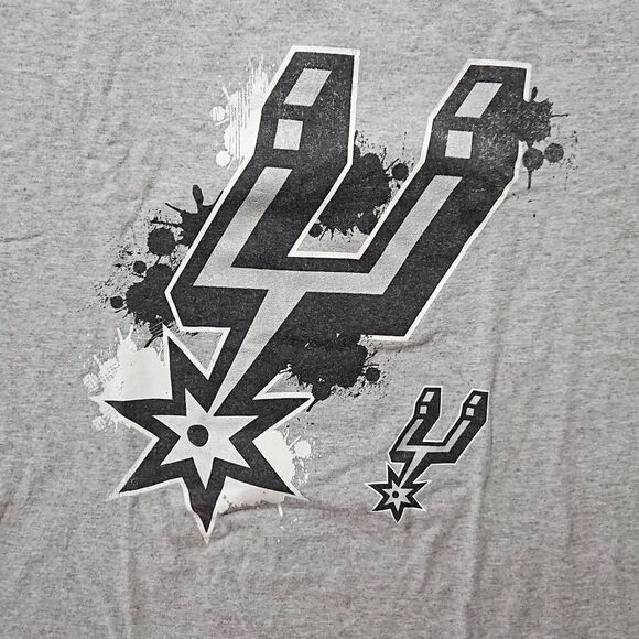 NBA Men's San Antonio Spurs Short Sleeve Tee Gray Black Logo Large - Picture 3 of 4